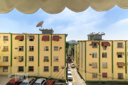 Vista do Quarto 1 de apartamento para alugar com 2 quartos, 47m² em Inhaúma, Rio de Janeiro