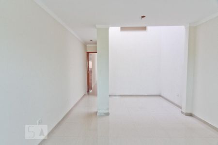 Sala de casa à venda com 3 quartos, 125m² em Vila América, São Paulo