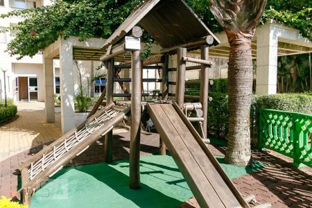 Apartamento para alugar com 50m², 2 quartos e 1 vaga Apartamento para alugar com 50m², 2 quartos e 1 vagaÁrea Comum - Playground