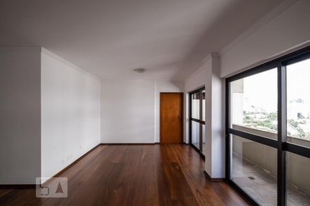 Sala de apartamento para alugar com 3 quartos, 132m² em Sumarezinho, São Paulo