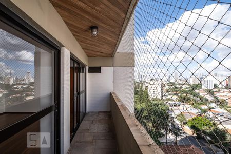 Varanda de apartamento para alugar com 3 quartos, 132m² em Sumarezinho, São Paulo