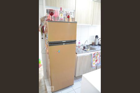 Cozinha de apartamento à venda com 2 quartos, 49m² em Mato Grande, Canoas