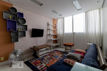 Apartamento para alugar com 65m², 2 quartos e 1 vagaSala de TV