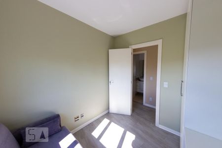 Quarto 1 de apartamento para alugar com 2 quartos, 55m² em Azenha, Porto Alegre