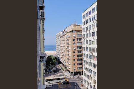 Vista de kitnet/studio para alugar com 1 quarto, 36m² em Copacabana, Rio de Janeiro