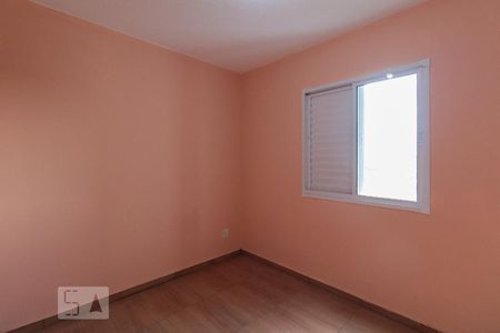 Quarto 1 de apartamento para alugar com 2 quartos, 49m² em Jardim Cirino, Osasco