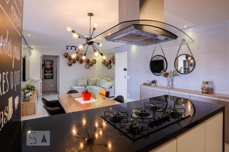 Sala de apartamento à venda com 3 quartos, 130m² em Vila Anastácio, São Paulo