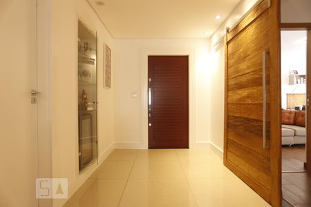 Hall de Entrada de apartamento para alugar com 3 quartos, 210m² em Morro dos Ingleses, São Paulo