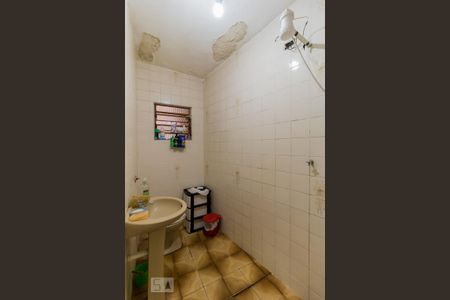 Apartamento à venda com 200m², 3 quartos e 2 vagas Apartamento à venda com 200m², 3 quartos e 2 vagasBanheiro 2