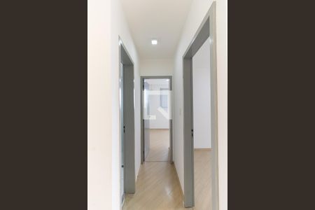 Corredor de apartamento para alugar com 2 quartos, 47m² em Jardim Santa Cruz (sacomã), São Paulo