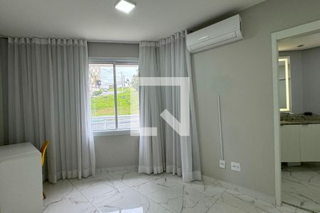 Suíte 1 de apartamento para alugar com 1 quarto, 53m² em Empresarial 18 do Forte, Barueri