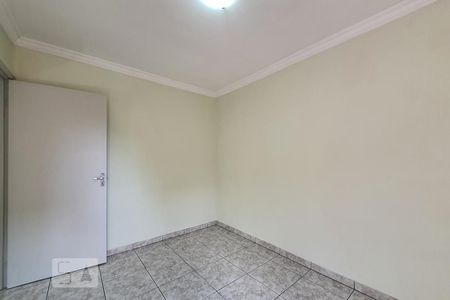 Quarto 1 de apartamento para alugar com 2 quartos, 60m² em Jardim Patente, São Paulo