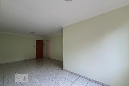 Sala de apartamento para alugar com 2 quartos, 60m² em Jardim Patente, São Paulo