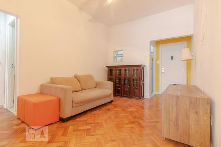 Sala de apartamento para alugar com 1 quarto, 50m² em Copacabana, Rio de Janeiro