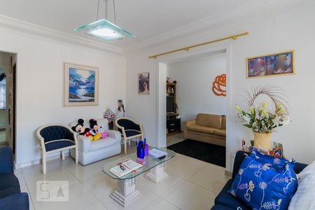 Sala de casa à venda com 2 quartos, 180m² em Vila Granada, São Paulo