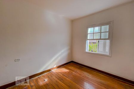 Quarto 2 de casa para alugar com 2 quartos, 54m² em Vila Carrão, São Paulo