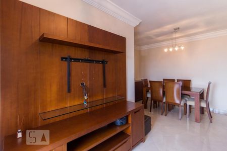 Sala de apartamento para alugar com 3 quartos, 82m² em Vila Bertioga, São Paulo