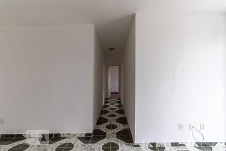 Corredor de apartamento para alugar com 2 quartos, 57m² em Vila Rossi, São José dos Campos