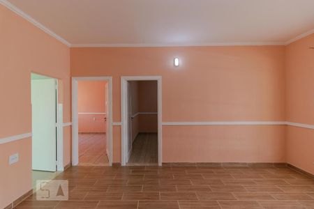 Sala 01 de casa para alugar com 4 quartos, 400m² em C, Campinas