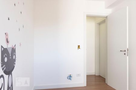 Quarto 1 de apartamento para alugar com 2 quartos, 85m² em Cristo Rei, Curitiba