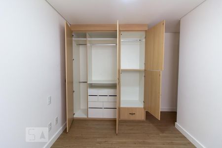 Suíte - Armário de apartamento para alugar com 1 quarto, 89m² em Funcionários, Belo Horizonte