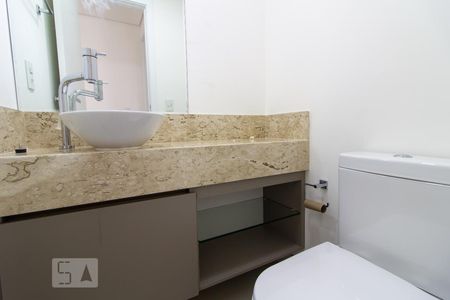 Lavabo de apartamento para alugar com 1 quarto, 89m² em Funcionários, Belo Horizonte