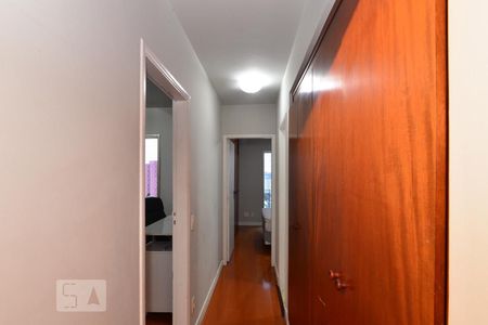 Corredor de apartamento para alugar com 2 quartos, 63m² em Casa Verde, São Paulo