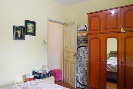 Casa à venda com 4 quartos, 80m² em Vila Araguaia, São Paulo