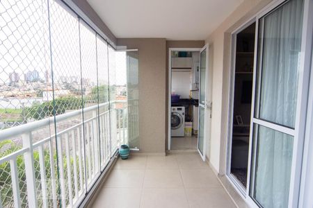 varanda de apartamento para alugar com 2 quartos, 62m² em Vila Sonia, São Paulo