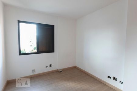 Quarto 1 de apartamento para alugar com 3 quartos, 95m² em Vila Olímpia, São Paulo