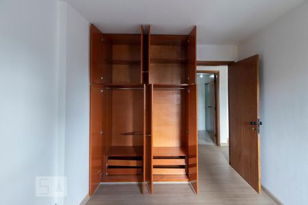 Quarto 1 de apartamento para alugar com 3 quartos, 95m² em Vila Olímpia, São Paulo