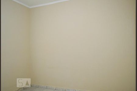 Quarto 1 Vista Lateral Esquerda de casa para alugar com 2 quartos, 70m² em Vila Miami, São Paulo