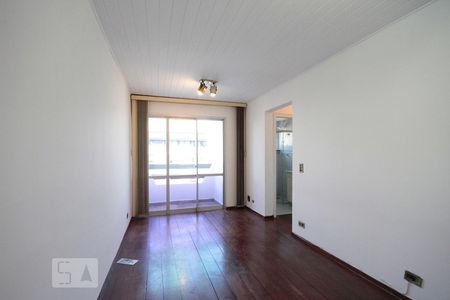 Apartamento para alugar com 65m², 2 quartos e 1 vagaSala