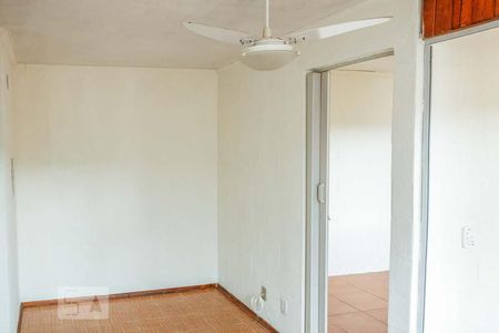 Sala de apartamento para alugar com 2 quartos, 40m² em Vila Nova, Porto Alegre