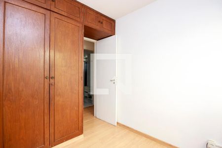 Quarto 2 de apartamento para alugar com 3 quartos, 75m² em Jardim das Acácias, São Paulo