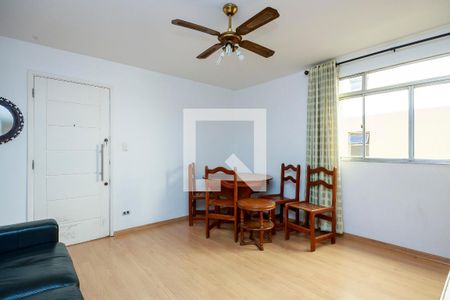 Sala de apartamento para alugar com 3 quartos, 75m² em Jardim das Acácias, São Paulo
