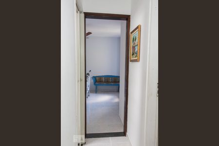 Corredor de casa de condomínio à venda com 2 quartos, 90m² em Guapira, São Paulo