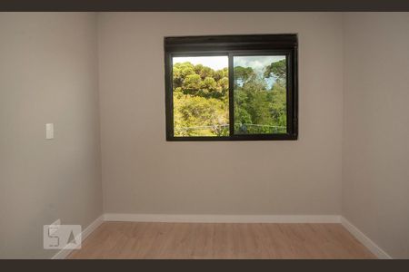 Quarto 2 de apartamento para alugar com 2 quartos, 60m² em Santa Felicidade, Curitiba