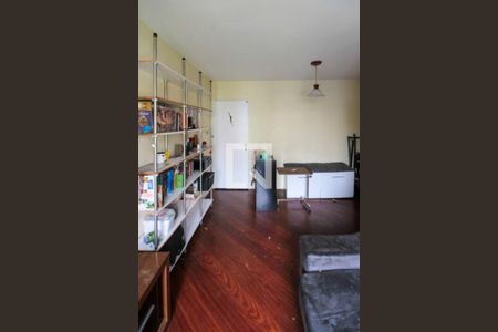 Sala de apartamento para alugar com 2 quartos, 50m² em Quinta da Paineira, São Paulo