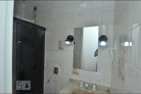 Banheiro de apartamento à venda com 4 quartos, 95m² em Copacabana, Rio de Janeiro