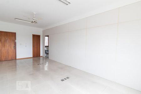 Sala de apartamento à venda com 1 quarto, 60m² em Petrópolis, Porto Alegre