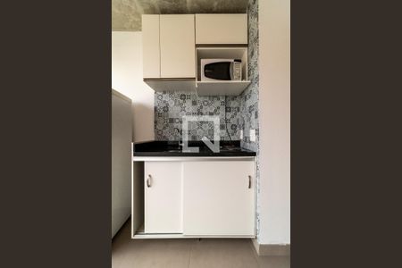 Cozinha de kitnet/studio para alugar com 1 quarto, 30m² em Bom Retiro, São Paulo