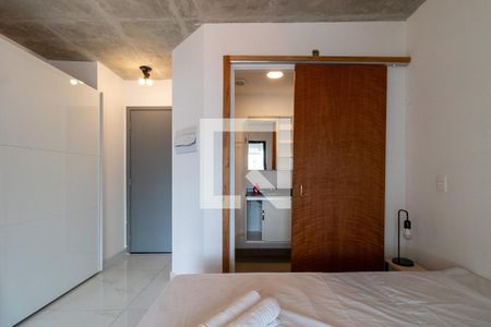 Quarto de kitnet/studio para alugar com 1 quarto, 30m² em Bom Retiro, São Paulo