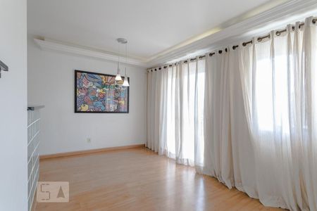 Sala de apartamento para alugar com 3 quartos, 70m² em Cézar de Souza, Mogi das Cruzes