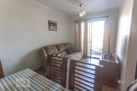 Sala de estar de apartamento à venda com 3 quartos, 70m² em Taboão, São Bernardo do Campo