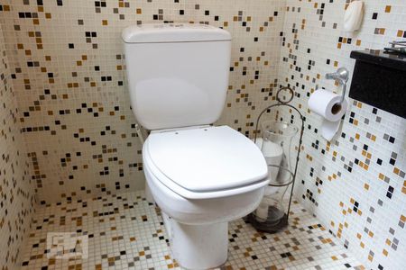 Lavabo de casa à venda com 4 quartos, 450m² em Cursino, São Paulo