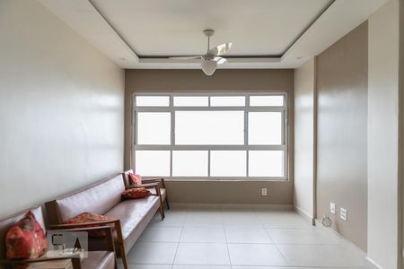 Sala de apartamento para alugar com 2 quartos, 122m² em Ponta da Praia, Santos