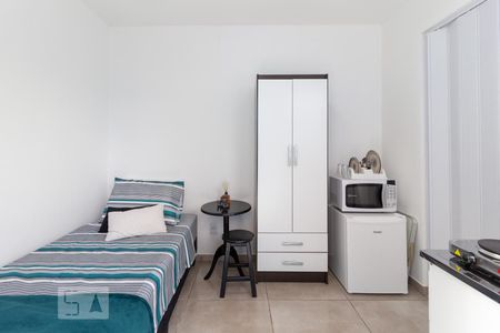 Kitnet de kitnet/studio para alugar com 1 quarto, 10m² em Vila Osasco, Osasco