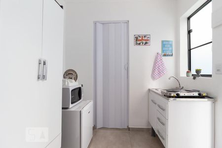 Studio de kitnet/studio para alugar com 1 quarto, 10m² em Vila Osasco, Osasco