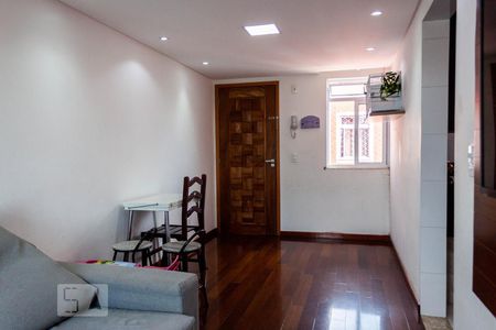 Sala de apartamento para alugar com 2 quartos, 57m² em Jardim Julieta, São Paulo